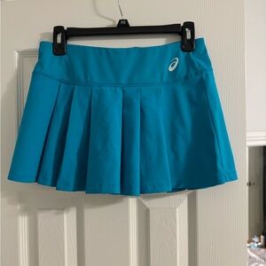 ASICS Teal Tennis Skirt, Size Small. Comfy and cute!